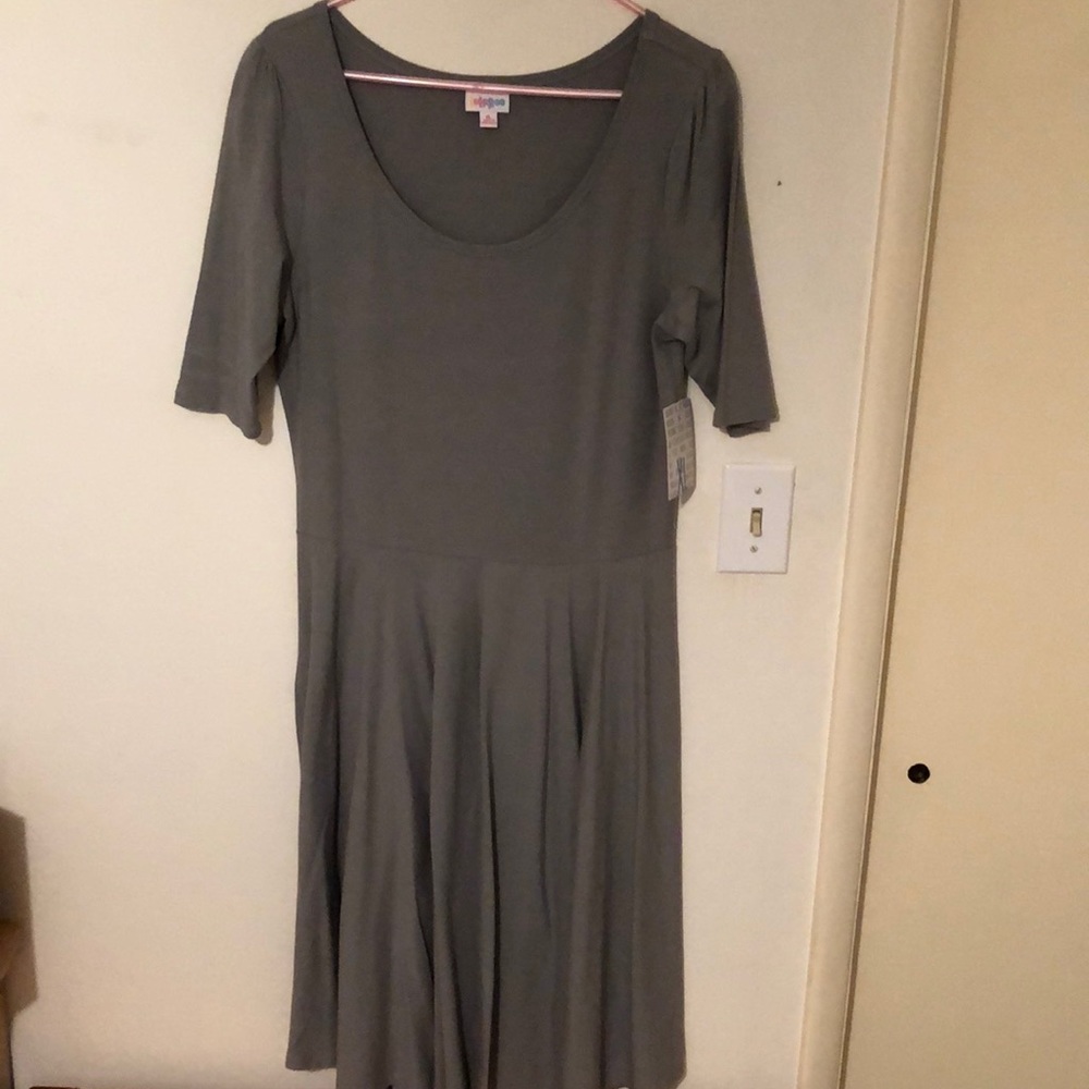 LuLaRoe Nicole Dress